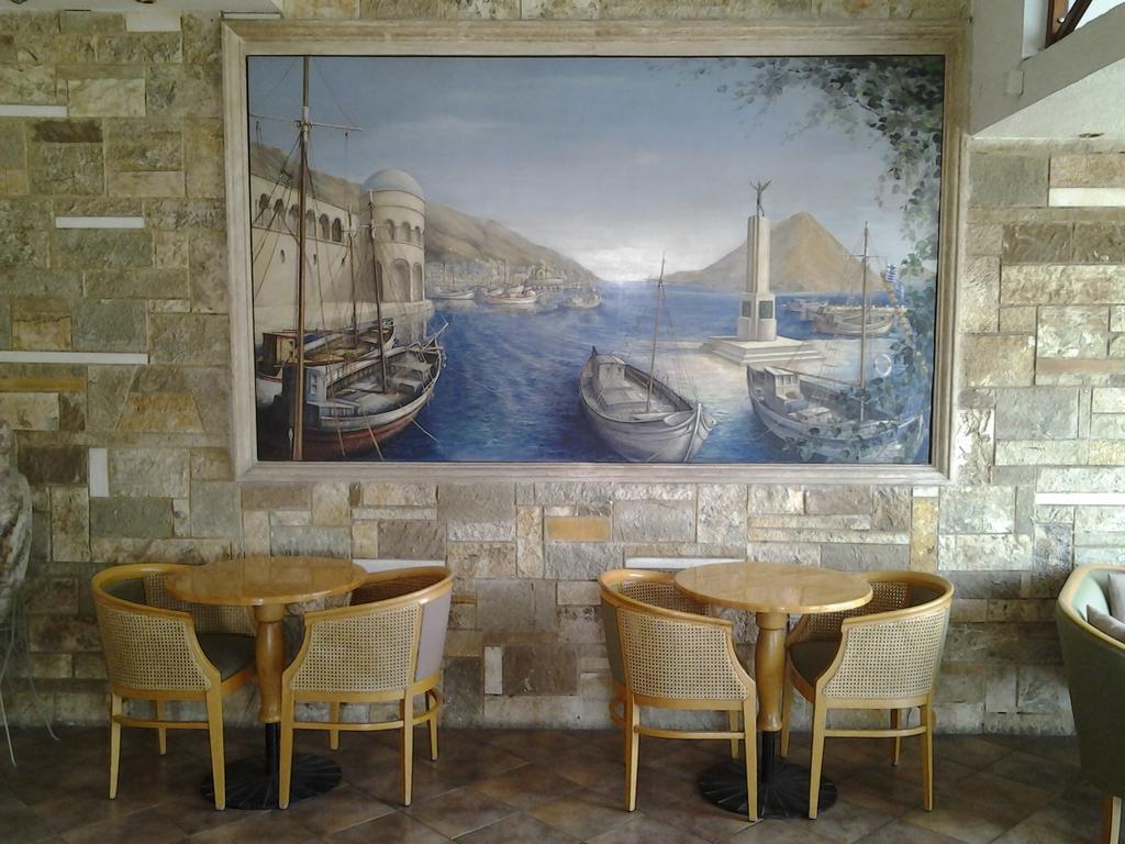Olympic Hotel Kalymnos Town Exterior photo